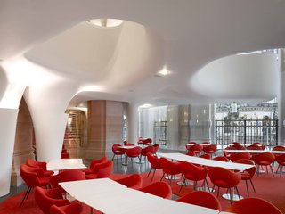 French Architect Odile Decq Designs Captivating Museums, Yachts, and Fruit Bowls - Photo 2 of 10 -