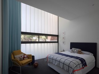 An Airy Sydney Home Goes Vertical to Gain Space - Photo 6 of 7 -
