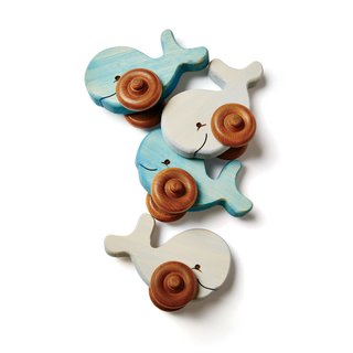 In Minnesota, a Family Business Thrives Making Homespun Toys by Hand - Photo 6 of 7 -