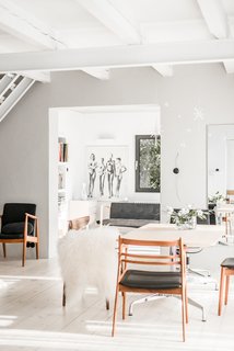 A Run-Down Farmhouse Becomes a Sleek Modern Retreat - Photo 6 of 10 -