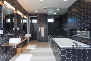 7 Essential Tips For Choosing the Perfect Bathroom Tile - Photo 1 of 7 -