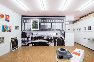 A Look at Klaus Wittkugel, East Germany's Most Prolific Graphic Designer - Photo 5 of 6 -