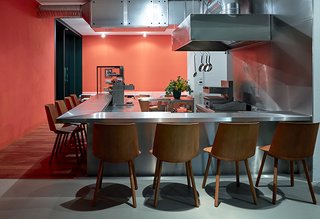 New Restaurant Brings Palm Springs Modernism and NYC Deli Style to...Berlin? - Photo 4 of 5 -