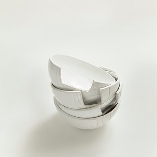 The ceramic bowls with the acrylic detail. 