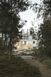 Via Architizer, photo by Mikael Olsson 