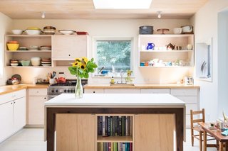Via Apartment Therapy, photo by Emily Billings
