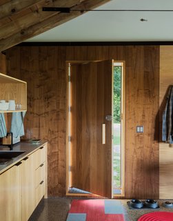 The curve of the door handle follows the golden ratio—the basis for Le Corbusier’s Modulor system of proportions.