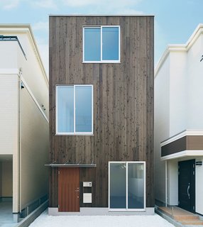Project Name: Vertical House