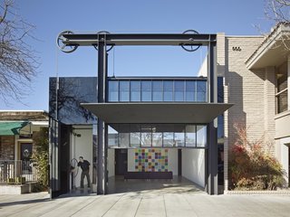 Shape-Shifting Architecture: 10 Buildings That Move or Change Form - Photo 11 of 24 -