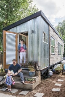 6 Tiny House Resources That Will Help You Downsize Your Life - Photo 1 of 6 -