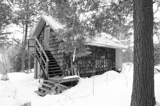 Before: By building upward and outward, YH2 Architecture added to a former lumberman’s shed without harming the nearby trees.