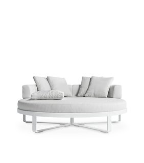 Explore the World of Exteriors With 25 Innovative Outdoor Furnishings - Photo 17 of 25 -