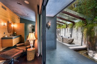 John Legend and Chrissy Teigen's Former Midcentury Home in the Hollywood Hills Is For Sale - Photo 9 of 13 -