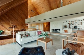 A Renowned Florida Architect's Geometric Family Home Hits the Market For the First Time - Photo 8 of 12 -