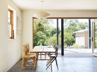 Grids and Colors Inspire the Renovation of a Graphic Designer's Pink L.A. Bungalow - Photo 4 of 13 -