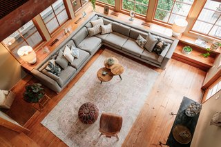 Repurposed Ship Materials and 100-Year-Old Beams Make Up This Tree House-Like Home - Photo 3 of 18 -