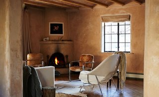 17 Modern Rentals That Give You a Front-Seat View of Incredible Fall Foliage - Photo 7 of 17 -