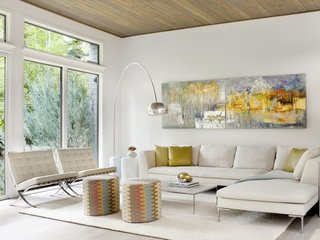 17 Modern Rentals That Give You a Front-Seat View of Incredible Fall Foliage - Photo 5 of 17 -