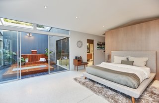 A Hexagonal Midcentury Residence in Southern California Offered at $2.89M - Photo 6 of 9 -