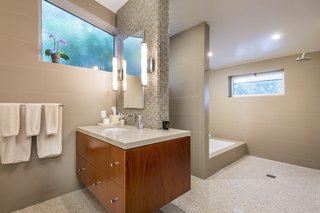 Snatch Up Case Study House #10 in Pasadena For $3M - Photo 9 of 12 -