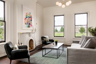 Modern Interiors Shine Behind the 19th-Century Facade of This Nashville Home, Now Asking $2.1M - Photo 2 of 13 -