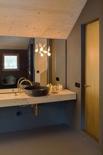 A Peaceful Bavarian Retreat With Expansive Outdoor Terraces - Photo 9 of 11 -