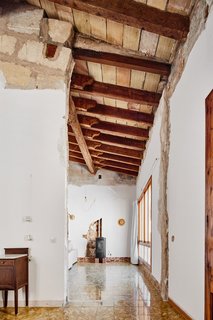 A Salvaged Apartment on Mallorca Leaves its Roots Exposed - Photo 6 of 13 -