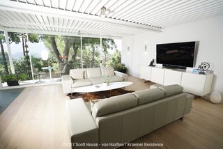 Ever Wanted to Stay in a Midcentury House Designed by Pierre Koenig? - Photo 6 of 18 -