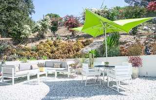 Ever Wanted to Stay in a Midcentury House Designed by Pierre Koenig? - Photo 14 of 18 -