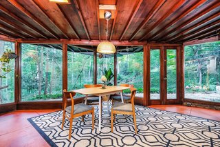 Live Out Frank Lloyd Wright’s Usonian Vision in This Home That’s Asking $725K - Photo 7 of 10 -