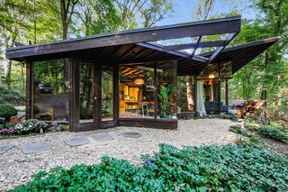 Live Out Frank Lloyd Wright’s Usonian Vision in This Home That’s Asking $725K - Photo 1 of 10 -
