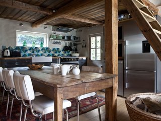 Rent One of These Cozy Cabins For a Ski Trip This Winter - Photo 3 of 9 -