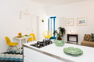 An Old Fisherman's House in Sicily Is Transformed Into 2 Apartments - Photo 2 of 12 -