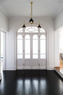A 19th-Century Schoolhouse in Brooklyn Becomes a Classy Apartment - Photo 1 of 21 -