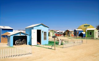 16 Otherworldly Photos of Burning Man Architecture - Photo 7 of 16 - Suburbia Camp