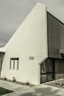 Q&A: Hugh Kaptur, One of the Last Living Architects From Palm Springs’ Golden Age - Photo 1 of 1 -