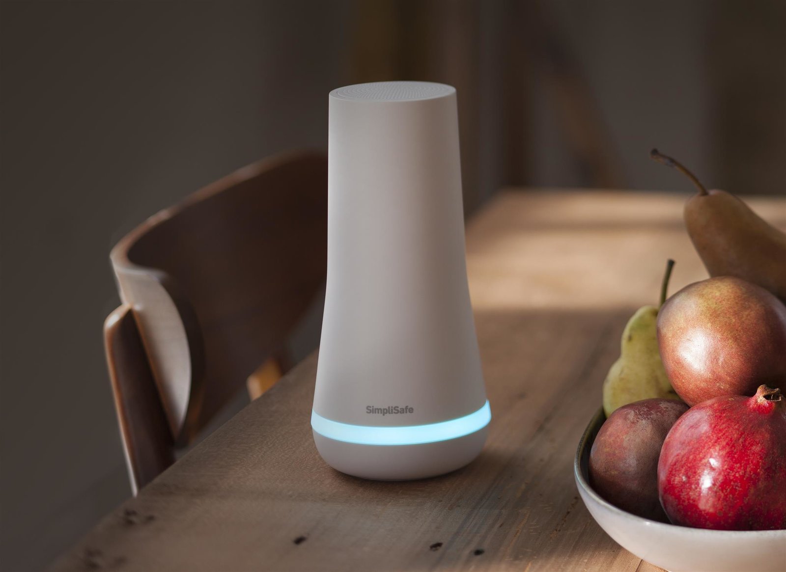 Robustly designed to alert homeowners to threats while avoiding false alarms, the system is a simple, chic, and effective path to total home security. The SimpliSafe Base Station—the brains and primary siren of the system—connects to all sensors placed throughout the home.