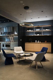 Fisher & Paykel’s latest North American showroom, located in Costa Mesa, California, allows design enthusiasts to get up close and personal with powerful appliances that marry aesthetics and functionality.