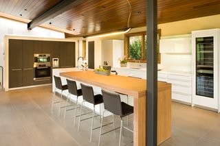 Miele’s combination of sleek design and intuitive functionality make it a natural choice for Tosdevin, whose beautiful designs always work in tandem with efficiency. 