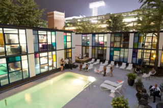 12 Renovated Motels That Make Us Want to Hit the Road - Photo 10 of 12 -