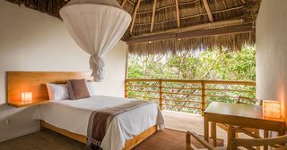 12 Lodge Hotels That Prove Cabin Fever Can Be a Good Thing - Photo 8 of 12 -