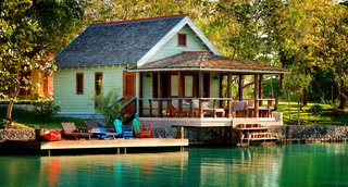 12 Lodge Hotels That Prove Cabin Fever Can Be a Good Thing - Photo 11 of 12 -