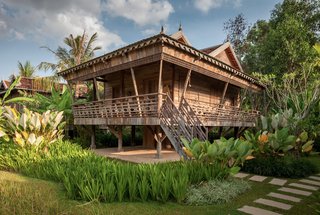 12 Lodge Hotels That Prove Cabin Fever Can Be a Good Thing - Photo 12 of 12 -