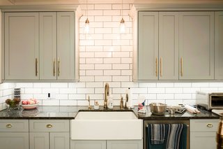 NOON Home allows for completely customizable lighting by blending light from multiple sources—what’s known as "layered lighting." This sort of customization sets the tone in any room of the house.