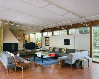 This Michigan Couple Found Out They Own the Last Standing Home by Alexander Girard - Photo 18 of 19 -