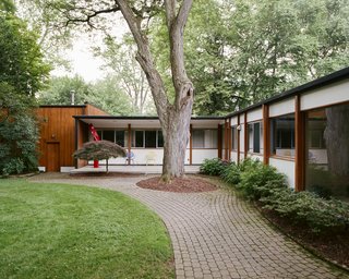 This Michigan Couple Found Out They Own the Last Standing Home by Alexander Girard - Photo 12 of 19 -
