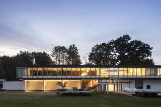 A Major Restoration Updated This Midcentury Landmark in Belgium - Photo 32 of 38 -