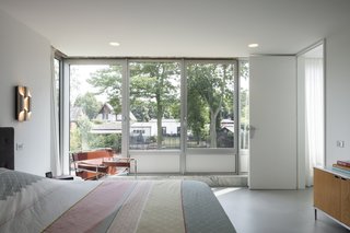 A Major Restoration Updated This Midcentury Landmark in Belgium - Photo 35 of 38 -