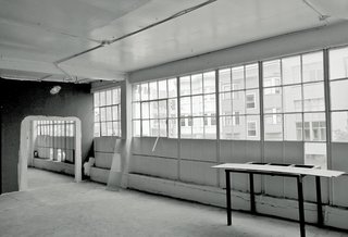 Before & After: A Car Shop in San Francisco Is Reborn as an Artist’s Loft, Gallery, and Studio - Photo 2 of 13 -