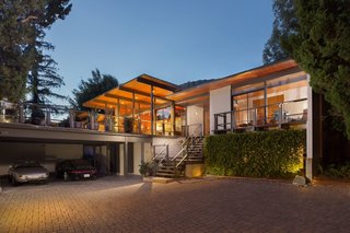 This Post-and-Beam in Pasadena Offers Classic California Living For $2M - Photo 12 of 13 -